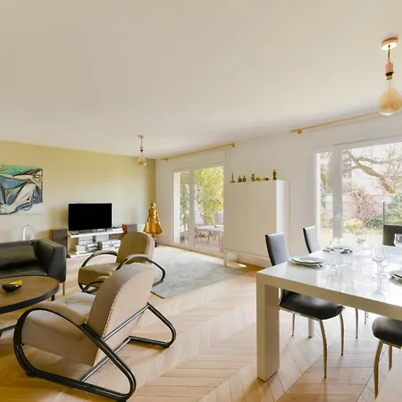 Exigehome-Comme Une Maison Avec Jardin Et Parking Prive Versailles Exterior photo