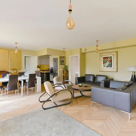Exigehome-Comme Une Maison Avec Jardin Et Parking Prive Versailles Exterior photo